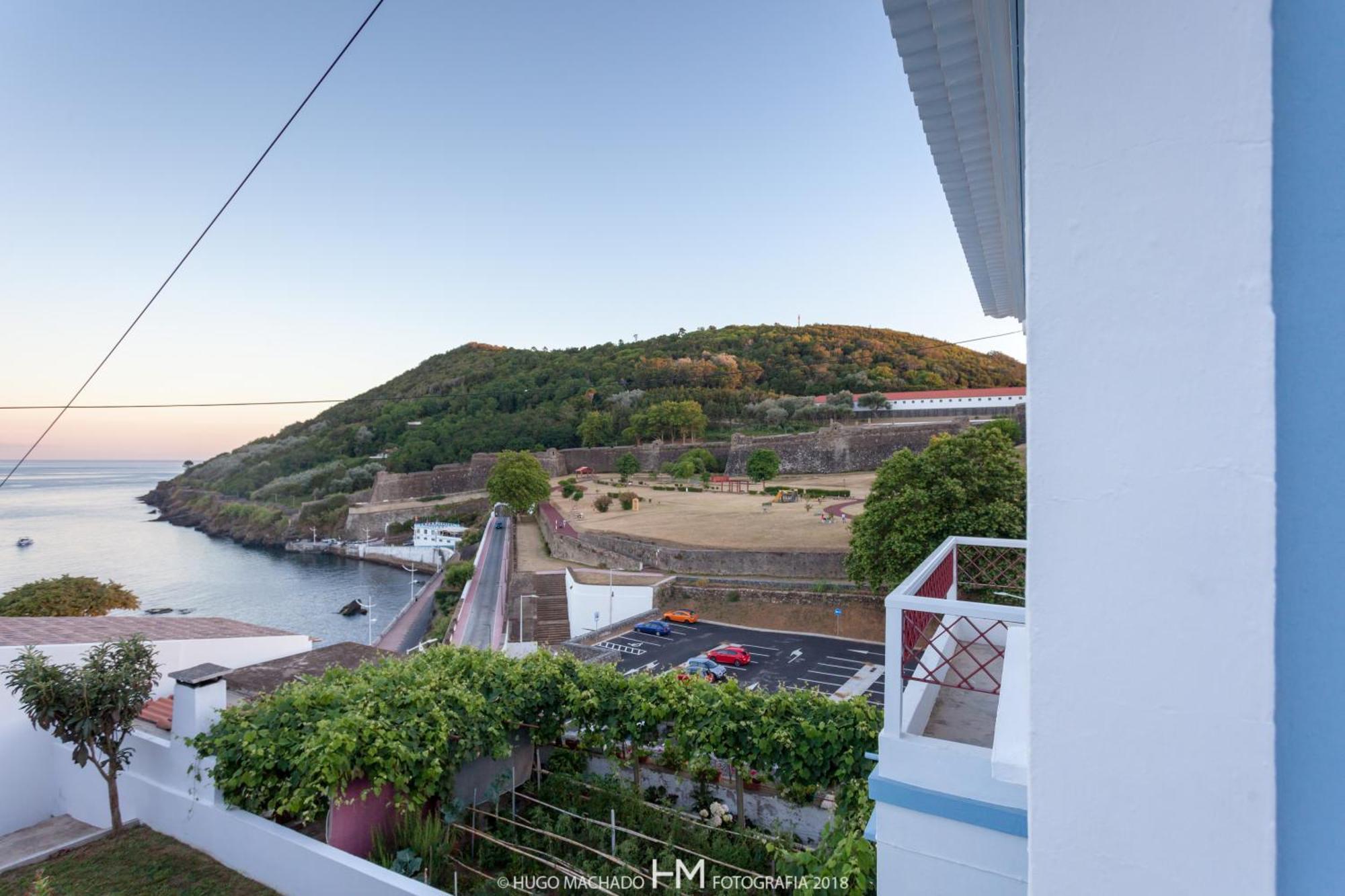 Casa Da Muralha Angra do Heroísmo Esterno foto